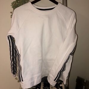 Athleta crew neck sweatshirt